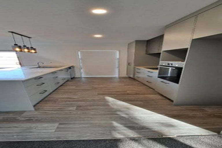 Photo of property in 7 Egmont Street, Hawera, 4610