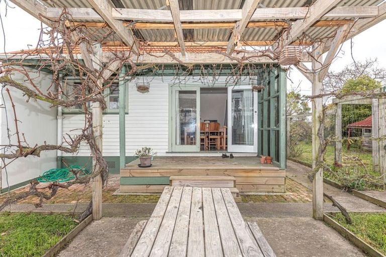 Photo of property in 26 Morris Street, Marton, 4710