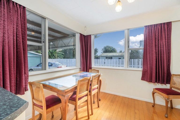 Photo of property in 14 Cook Drive, Whitianga, 3510