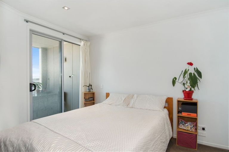 Photo of property in Algarve Apartments, 314/332 Maunganui Road, Mount Maunganui, 3116