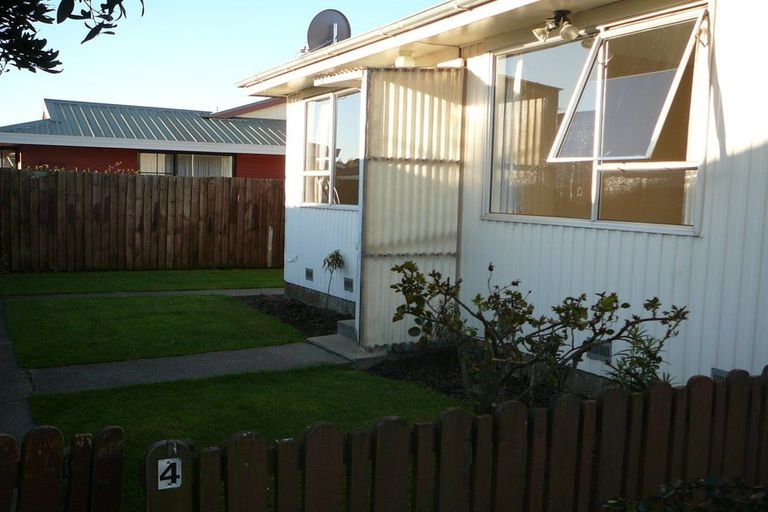 Photo of property in 4/14 Burdale Street, Riccarton, Christchurch, 8011