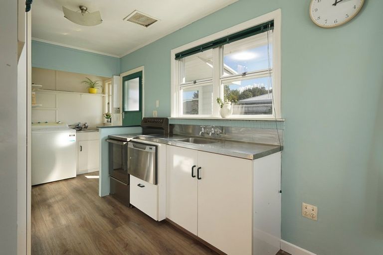 Photo of property in 18 Palm Avenue, Stoke, Nelson, 7011