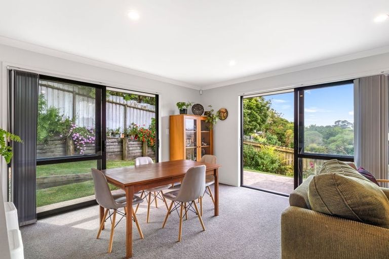 Photo of property in 30 Owens Road, Waiuku, 2123