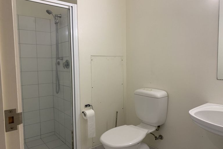 Photo of property in 30/8c Westward Ho Road, Glen Eden, Auckland, 0602