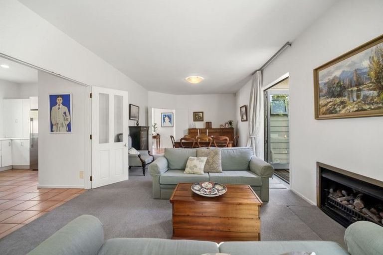 Photo of property in 2b Church Street, Devonport, Auckland, 0624