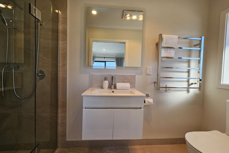 Photo of property in 1 Edwards Lane, Lake Tekapo, 7999