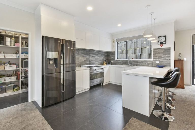 Photo of property in 132a Valley Road, Pukekohe, 2120