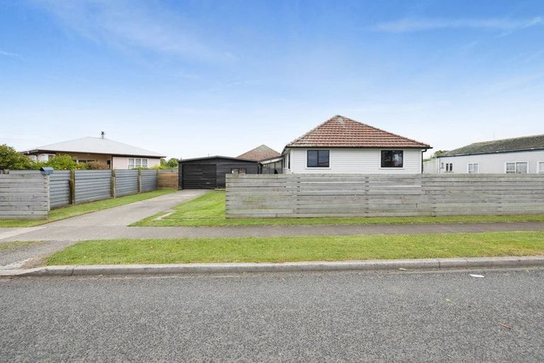 Photo of property in 391 Waihi Road, Normanby, Hawera, 4614