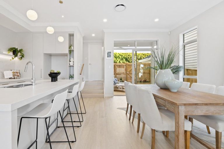 Photo of property in 155a Bonair Crescent, Silverdale, 0932