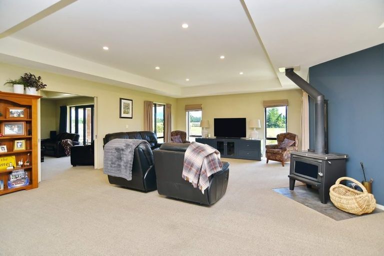 Photo of property in 424 Barkers Road, Loburn, Rangiora, 7472