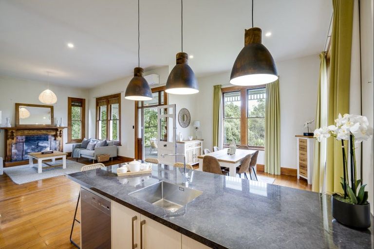 Photo of property in 583a Kahuranaki Road, Kahuranaki, Havelock North, 4295