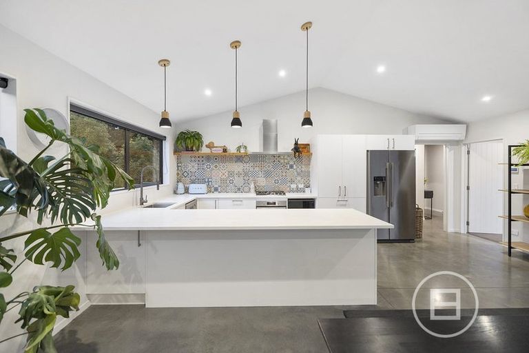 Photo of property in 45 Peregrine Falcon Road, Mount Creighton, Queenstown, 9371