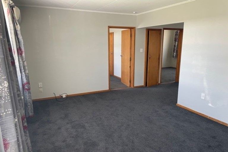 Photo of property in 1-6/74 Hokonui Drive, Gore, 9710