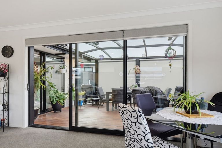 Photo of property in 37 Daniel Place, Kelvin Grove, Palmerston North, 4414