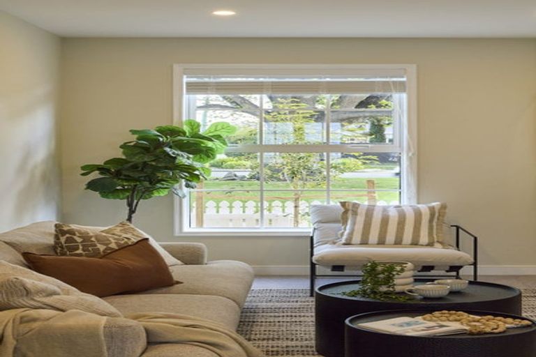 Photo of property in 32 Ensors Road, Opawa, Christchurch, 8023