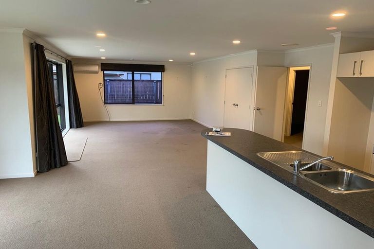 Photo of property in 18a Scott Road, Papakura, 2110