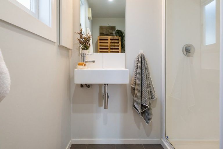 Photo of property in 69 Nelson Crescent, Napier South, Napier, 4110