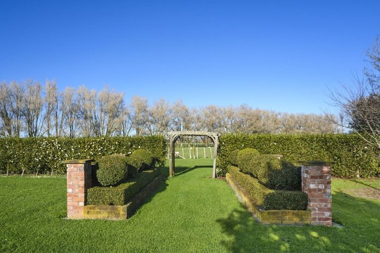 Photo of property in 130 Newbury Line, Newbury, Palmerston North, 4478