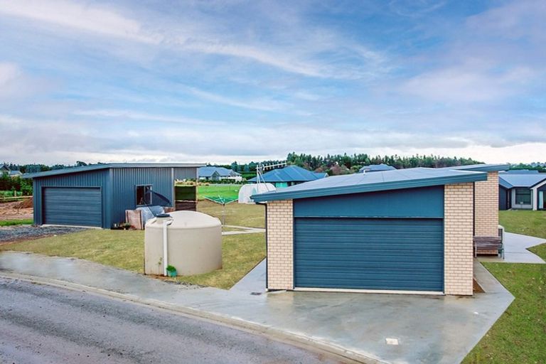 Photo of property in 8 Chatham Rise, Seaward Bush, Invercargill, 9812