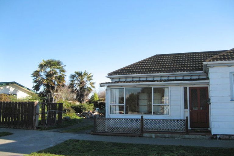 Photo of property in 11 Tyrone Street, Belfast, Christchurch, 8051