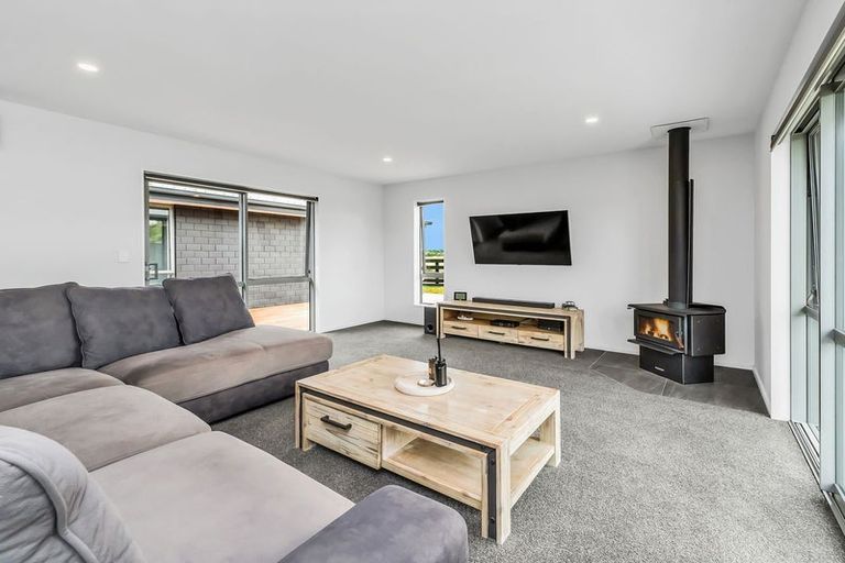 Photo of property in 72 Clausen Avenue, Leeston, 7632