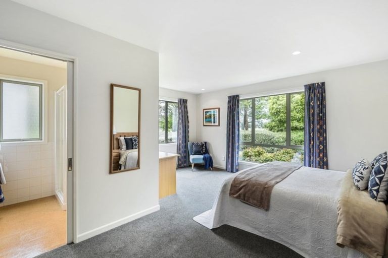 Photo of property in 298 Russley Road, Avonhead, Christchurch, 8042