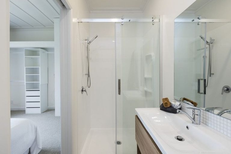 Photo of property in 31 Frederick Street, Terrace End, Palmerston North, 4410