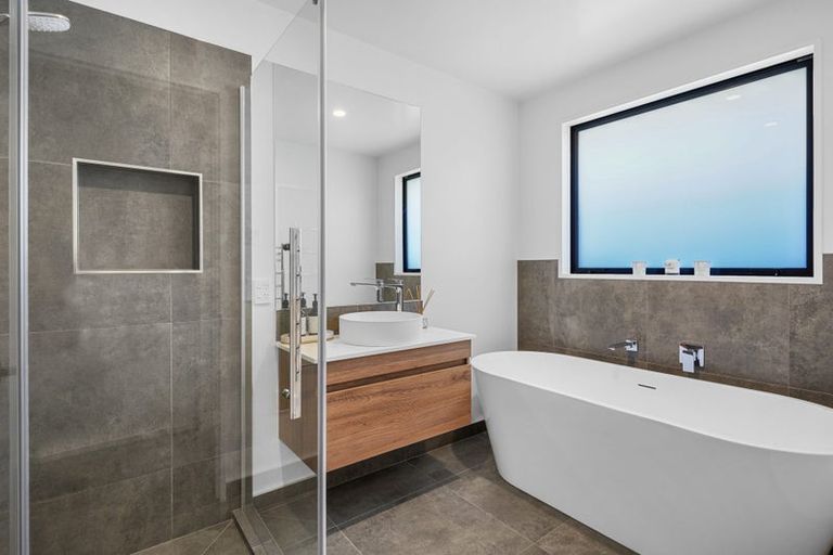 Photo of property in 5 Tuaki Street, Pegasus, 7612