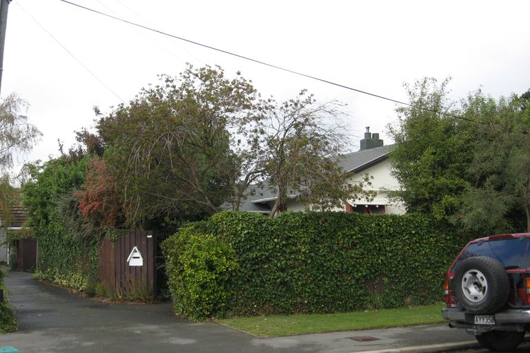 Photo of property in 1/9 Lothian Street, Ilam, Christchurch, 8041