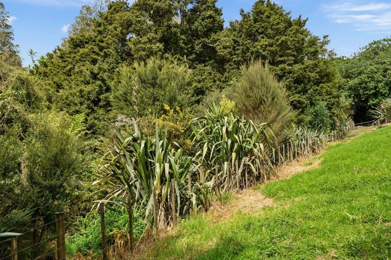 Photo of property in 1065 Snooks Road, Maungakaramea, Whangarei, 0178