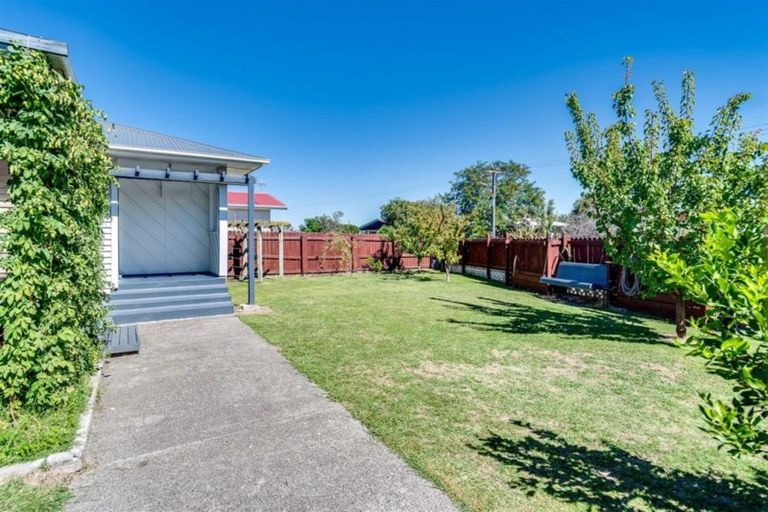 Photo of property in 27 Magdalen Crescent, Pirimai, Napier, 4112