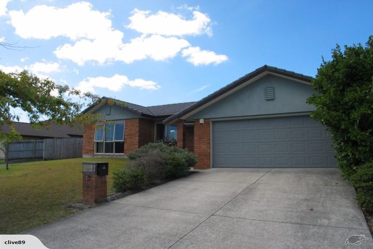 Photo of property in 14 Bibury Avenue, Henderson, Auckland, 0612