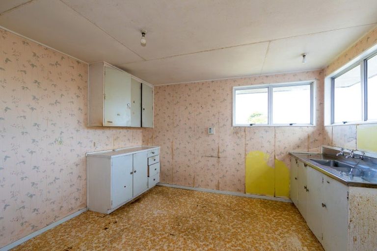 Photo of property in 19 Caernarvon Drive, Flaxmere, Hastings, 4120