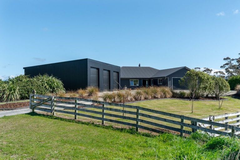 Photo of property in 395 Te Kopi Road, Te Whiti, Masterton, 5884