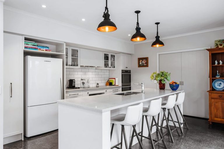 Photo of property in 12 Coprosma Crescent, Waipahihi, Taupo, 3330