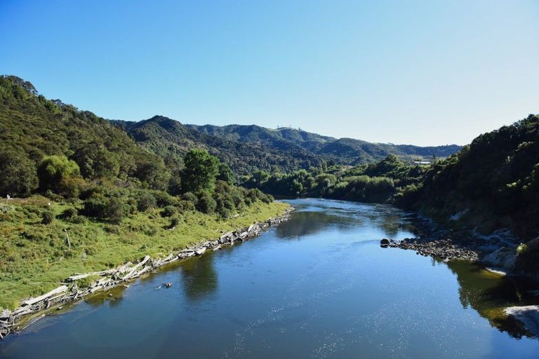 Photo of property in 3081 Whanganui River Road, Matahiwi, Whanganui, 4576