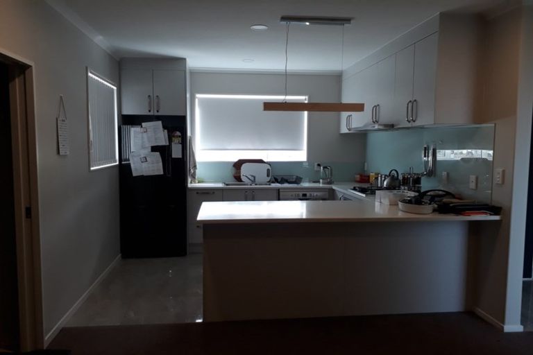 Photo of property in 22 Saddleback Crescent, Papakura, 2110