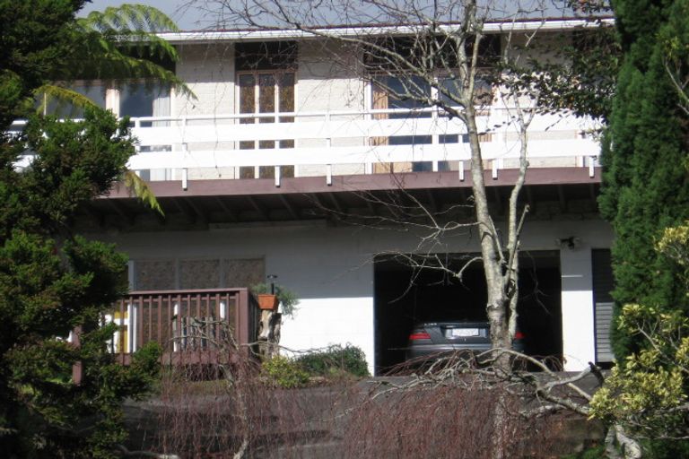 Photo of property in 20 Surville Place, Mairangi Bay, Auckland, 0630