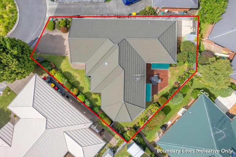 Photo of property in 12 Kirk Close, Rototuna, Hamilton, 3210