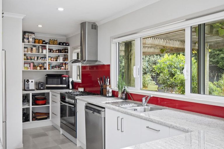 Photo of property in 32 Towai Road, Karaka, Papakura, 2580