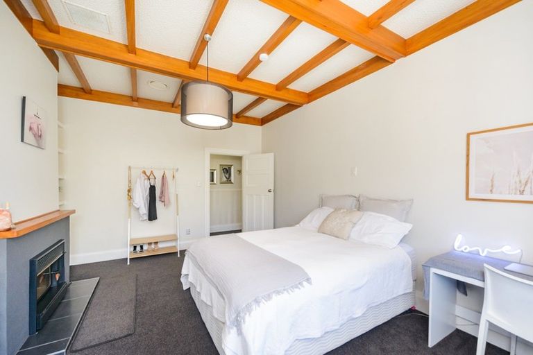 Photo of property in 20 Knowles Street, Terrace End, Palmerston North, 4410