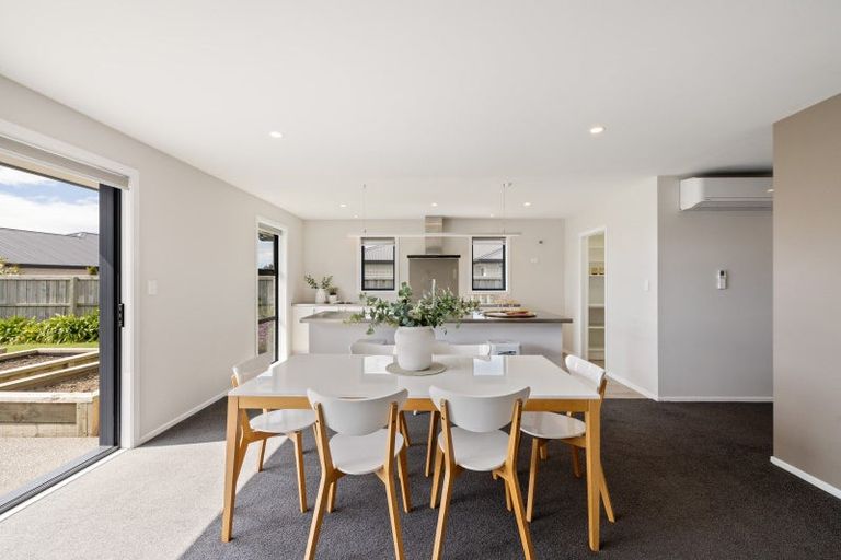 Photo of property in 15 Johnson Avenue, Amberley, 7410