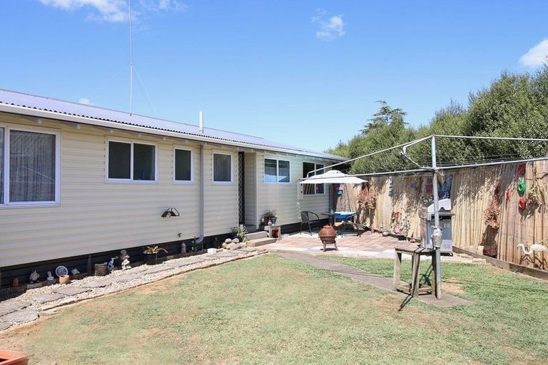 Photo of property in 9 Menzies Place, Paeroa, 3600