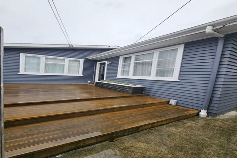 Photo of property in 34 Seddon Street, Wallaceville, Upper Hutt, 5018