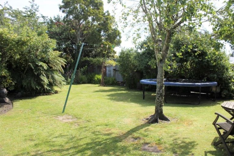 Photo of property in 12 Coates Street, Westport, 7825