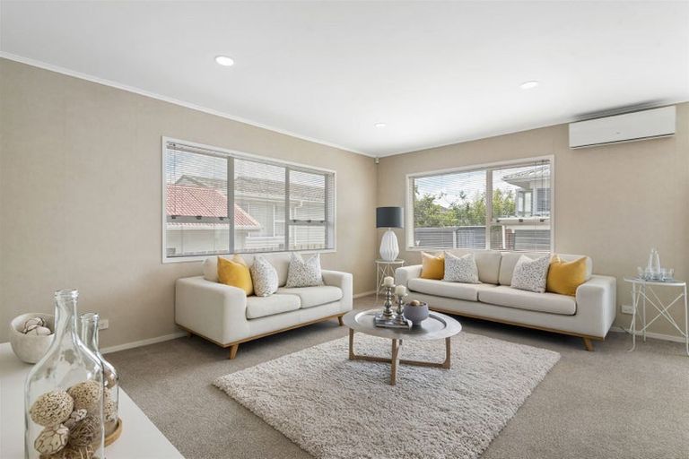 Photo of property in 1/5 Tristram Avenue, Forrest Hill, Auckland, 0620