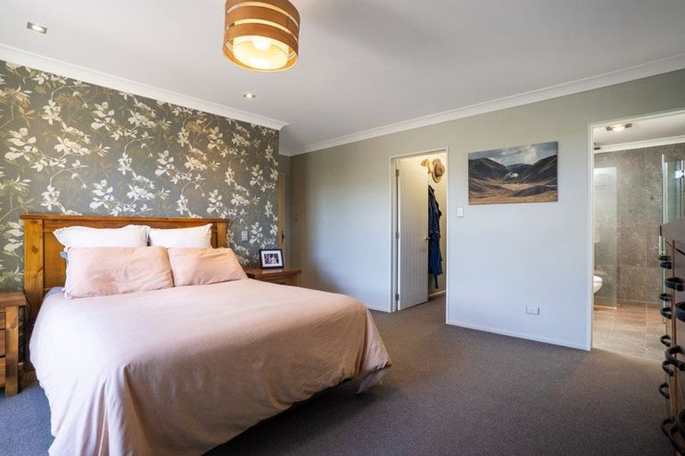 Photo of property in 125 Halswell Junction Road, Halswell, Christchurch, 8025