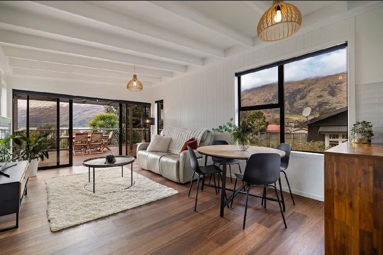 Photo of property in 157 Kent Street, Kingston, Athol, 9793