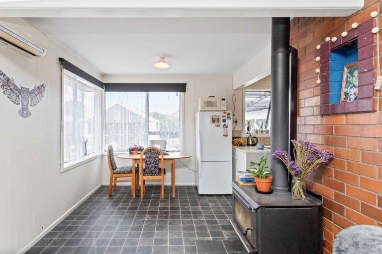 Photo of property in 230 Shortland Street, Aranui, Christchurch, 8061