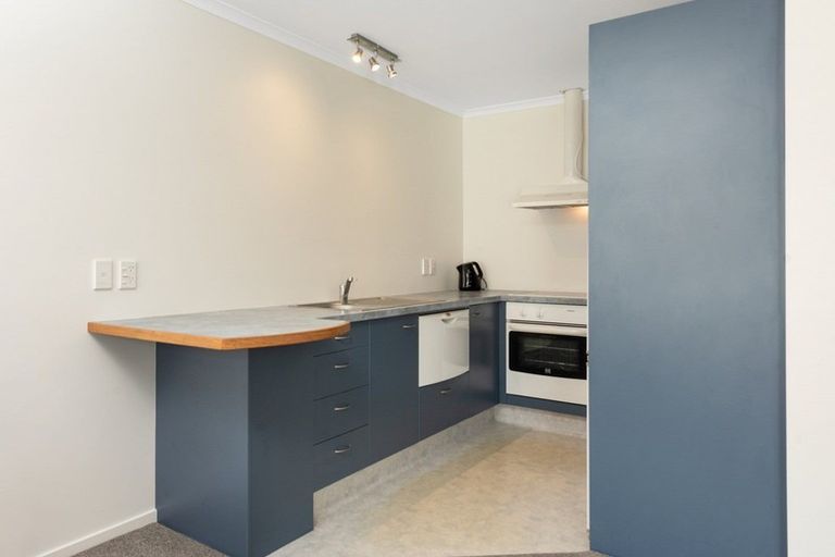 Photo of property in 8d Heath Street, Mount Maunganui, 3116